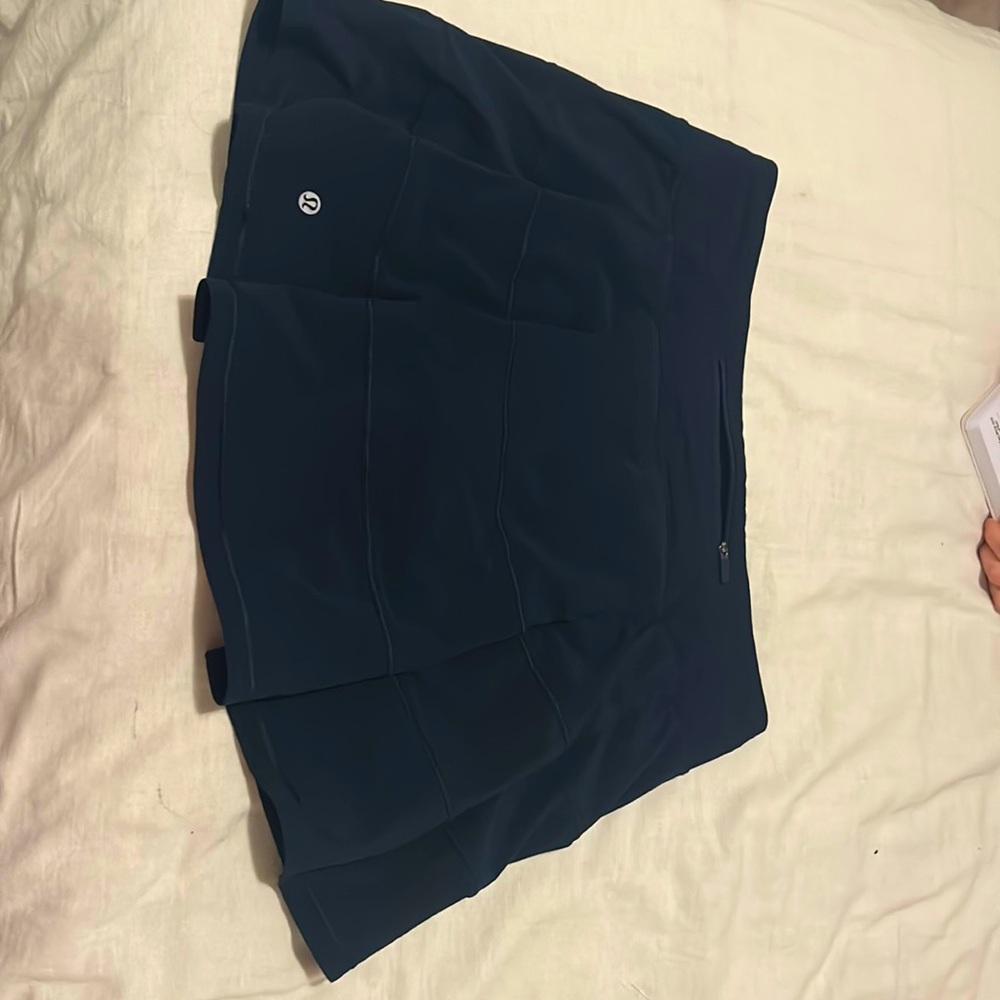 Lululemon rival pace mini skirt navy blue